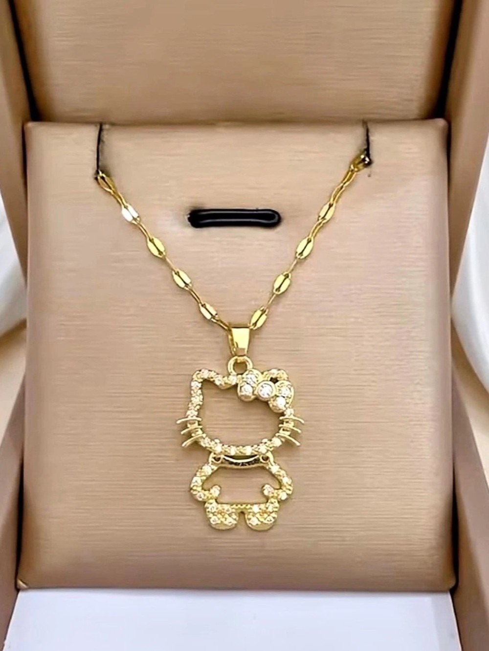 Hello Kitty pendant necklace Pendant Necklace